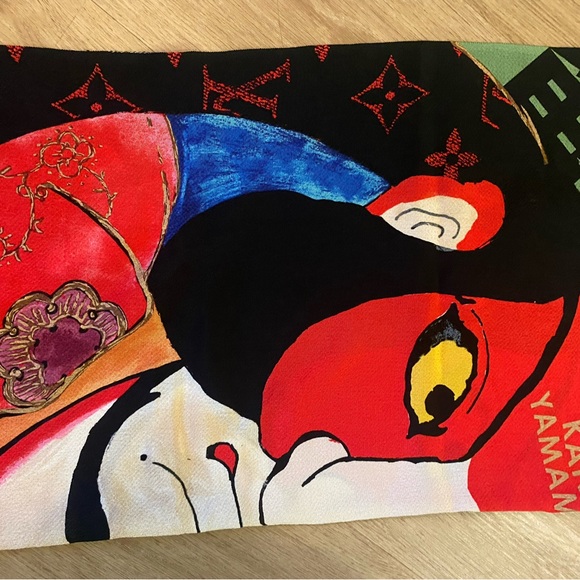 Foulard Louis Vuitton x Kansai Yamamoto État impeccable Scarf - Picture 2 of 2